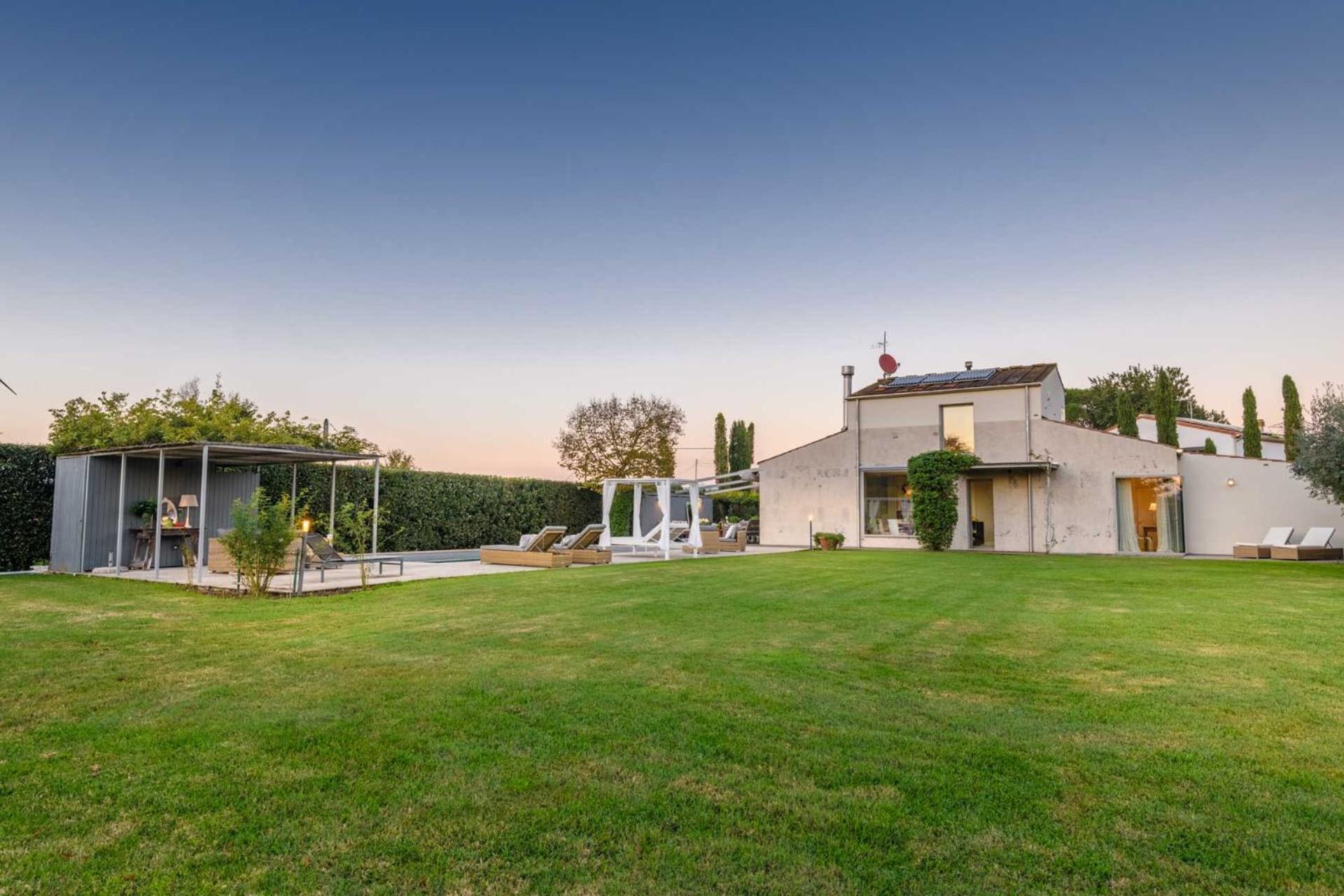 Villa Campanile Farmhouse Orentano Bagian luar foto